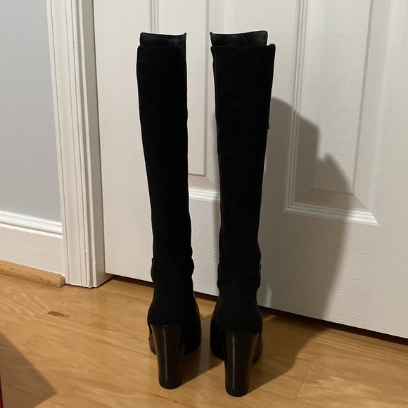 MICHAEL KORS BLACK LEATHER AND SUEDE WEDGE KNEE HIGH BOOTS - Picture 4 of 6